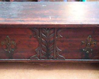 Rustic Storage Chest on Castors