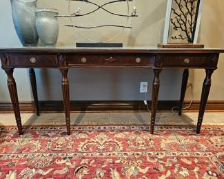Henredon Furniture Traditional Regency Style Console Table