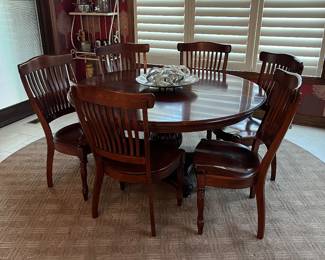 Nichols and Stone Dining Table and 6 Chairs