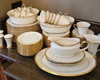 Lenox Eternal Dining Set, 80 Piece