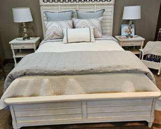Stanley Queen Bedroom Set 