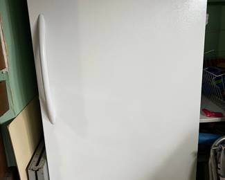 Frigidaire freezer