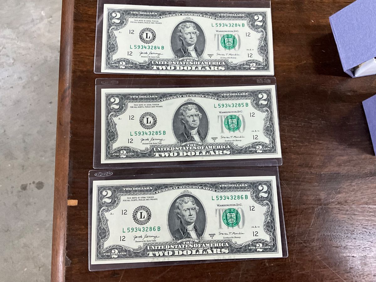 Sequential Two Dollar Bills