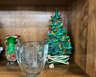 Green & Red Glass Pontil Mark Flower Vase -Strombergshyttan Etched Vase - XMas Tree w/Lights