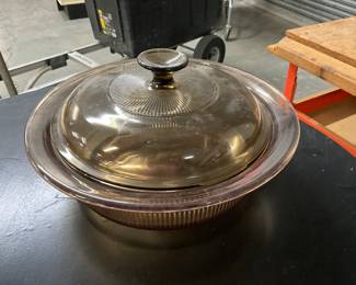 Corning Ware Amber Casserole Dish w/Lid