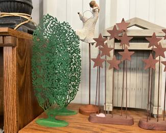 Misc Metal Decor