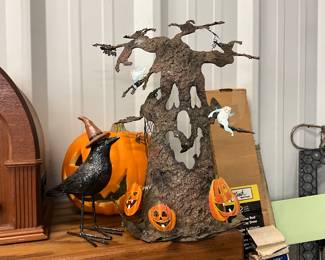 Halloween Decor