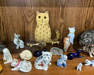Porcelain & Pewter, Franklin Mint, Napco & Misc Kitten/Cat Figurines