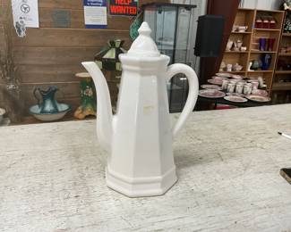 Pfaltzgraff Heritage White Ironstone Coffee Pot