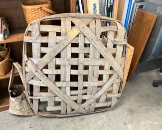Tobacco Baskets