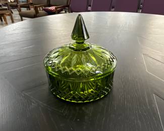 Green Indiana Glass Princess Pattern Covered Candy Dish