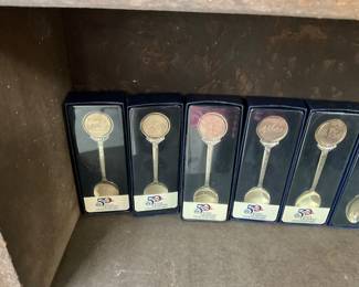 Souvenir US Quarters Souvenir Spoons 