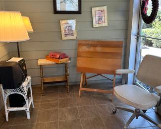 Drafting table