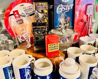 Vintage Morton Salt "When It Rains It Pours" Mugs Set