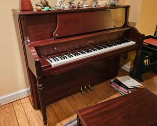 Steinway / Boston upright piano