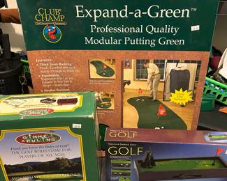 Golf Putting Green and Golf Games