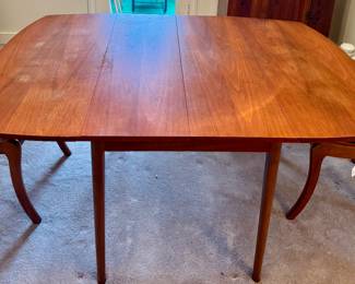 Drexel - Mid Century - Drop Leaf Dining Table