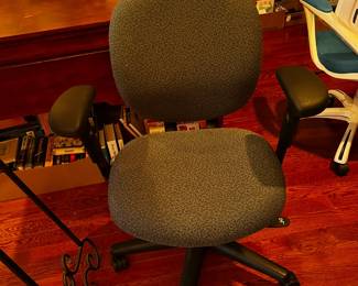 #87	Blue Adjustable Fabric Desk Chair	 $35.00 			
