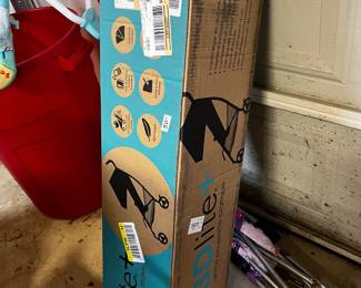 #140	3-D Light Stroller	 $40.00 			
