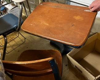 #149	Metal School Desk w/Swivel Seat & Wooden lift Desk	 $50.00 			
