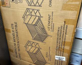 #120	dream on me baby bed Convertible Bed/Changing Table 	 $100.00 			
