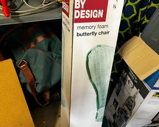 #116	Memory Foam Butterfly Chair by Simple Design	 $25.00 			
