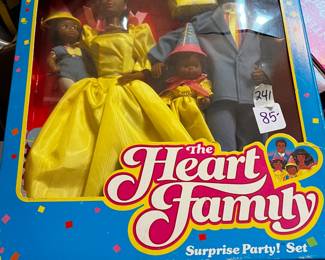#241	Mattel the Heart Family surprise party set African American 	 $85.00 			
