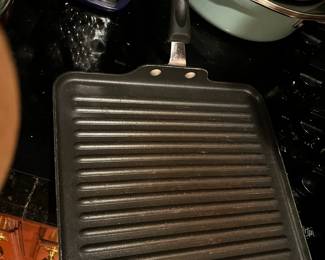 #95	Cuisinart sandwich grill	 $20.00 			
