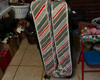 #310		twin roll away bed	 $65.00 			
