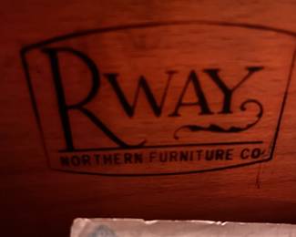 #39	Rway northern furniture antique chest of 4 drawers 37x25x46	 $125.00 			
