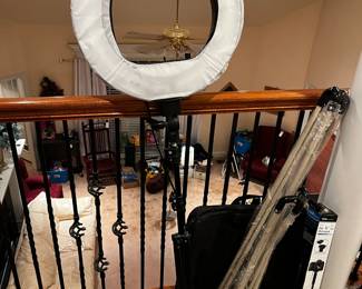 #289	ring light for videotaping	 $30.00 			
