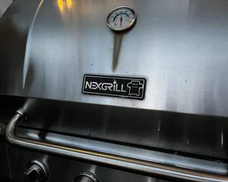 #319	Patio	Nexgrill gas 4 burner grill stainless	 $75.00 			
