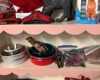dog/pet items