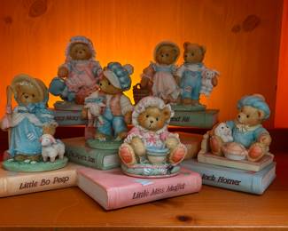 Cherished Teddies, boxes available