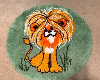 hand hooked lion rug