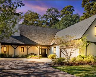 Photo credit:  Lisa Hargrove Real Estate