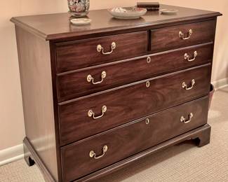 Mahogany Chippendale style chest