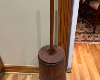 Butter churn