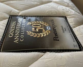 Posturepedic Gold Anniversary king size mattress