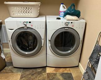 Whirlpool Duet Washer/Dryer