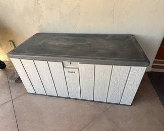 Lifetime Outdoor Storage Deck Box