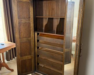 Henredon Grand Tour Italianate Tuscan Wardrobe Cabinet Chest of Drawers