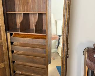 Henredon Grand Tour Italianate Tuscan Wardrobe Cabinet Chest of Drawers