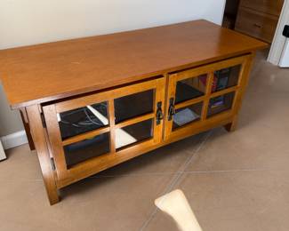 Arts & Crafts Style TV Console