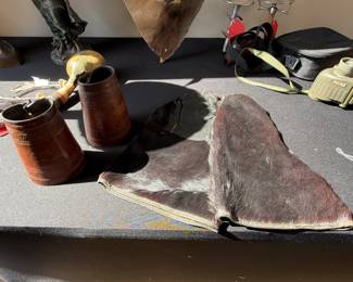 Horsehide Gauntlet Gloves with Hair