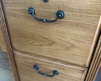 Solid wood 2 drawer file cabinet