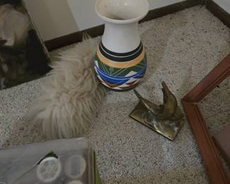 Misc knick knacks, vase, etc.