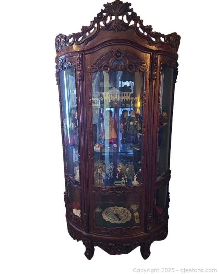 Beautifully Carved Mahogany Curved Curio Cabinet Contents Not Included