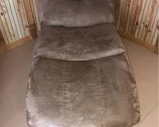 Taupe Chaise Fainting Couch