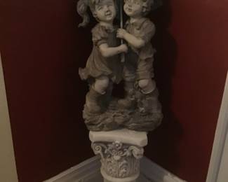 Another pedestal with children